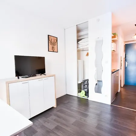 Studio Cosy - Proche De Ville - Calme דירה